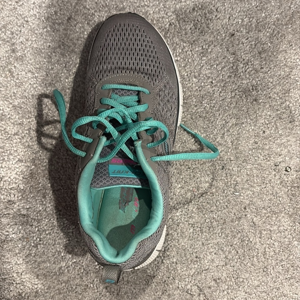 Skechers BREAK FREE  Casual Trail Running Gray Blue Shoes Sneakers size 6,5. - Picture 3 of 4